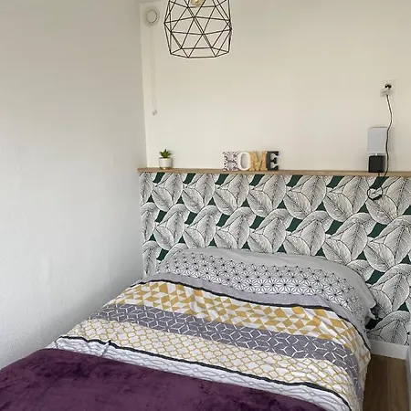 Super Cosy, Parking Prive 아파트 *