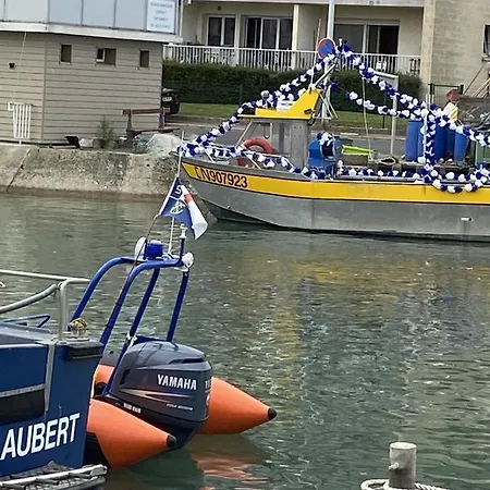 Les Manoirs * Courseulles-sur-Mer